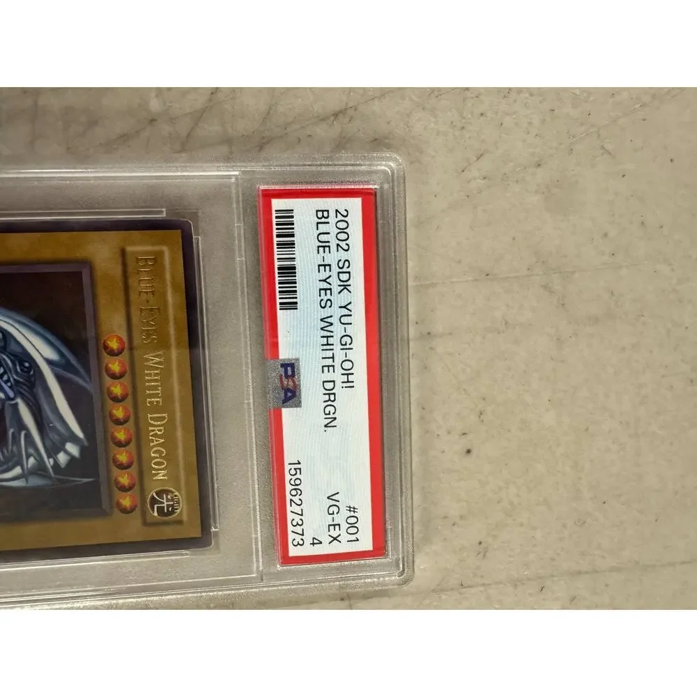Yu-Gi-Oh 2002 Starter Deck Kaiba SDK-001 Blue-Eyes White Dragon Card PSA 4 VG-EX
